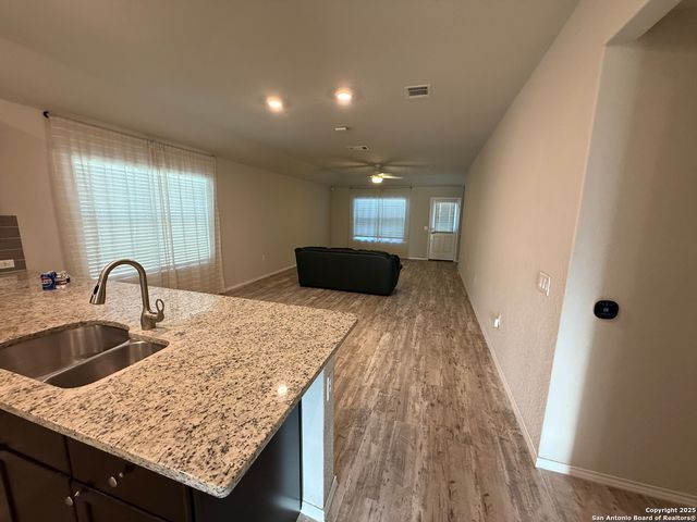 11742 Pelican Cove, San Antonio, TX 78221