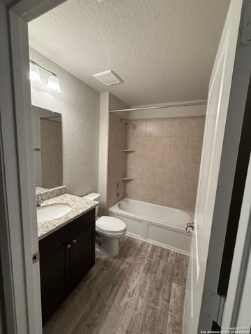 11742 Pelican Cove, San Antonio, TX 78221