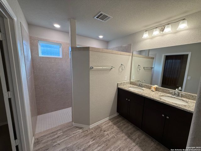 11742 Pelican Cove, San Antonio, TX 78221