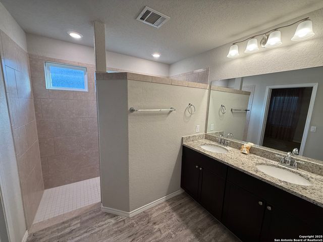 11742 Pelican Cove, San Antonio, TX 78221