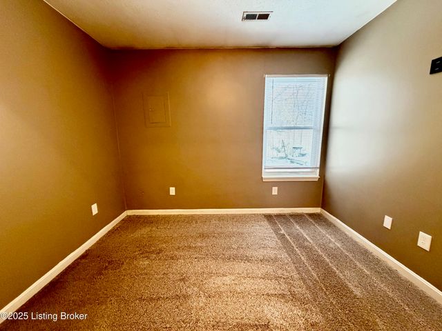 3003 Jason Dr B, New Albany, IN 47150