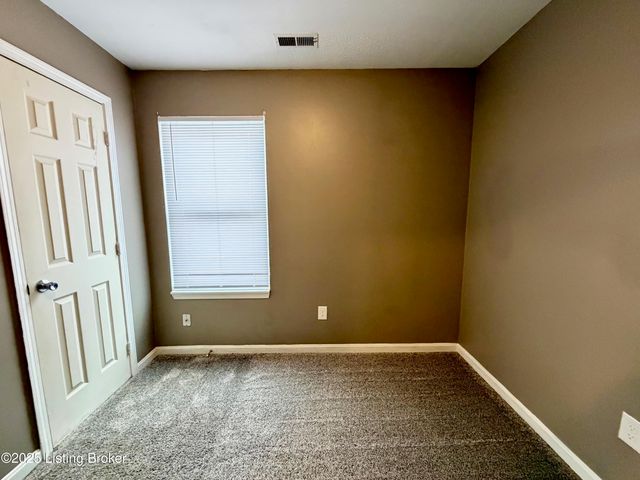 3003 Jason Dr B, New Albany, IN 47150