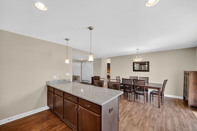 4207 146th Street, Urbandale, IA 50323