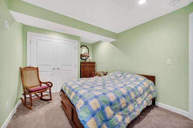 4207 146th Street, Urbandale, IA 50323