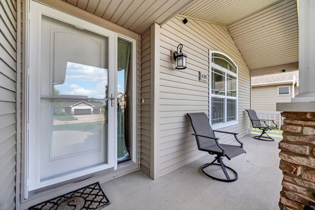 4207 146th Street, Urbandale, IA 50323