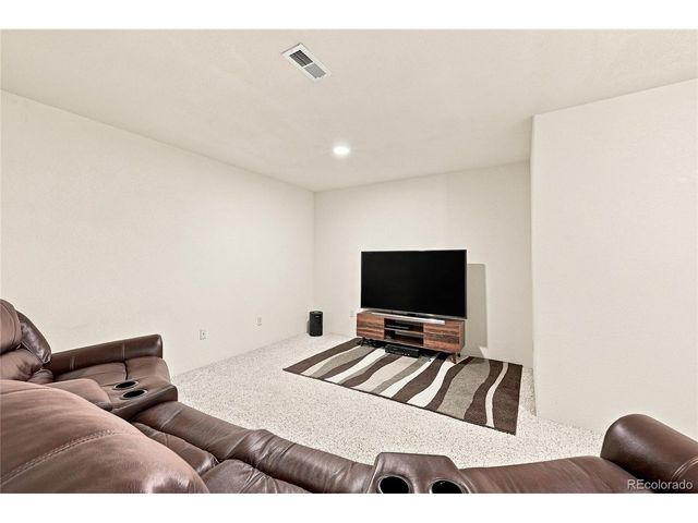 16330 Jalna Ct, Brighton, CO 80603