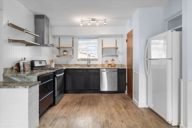 1006 N Lucas Drive, Grapevine, TX 76051