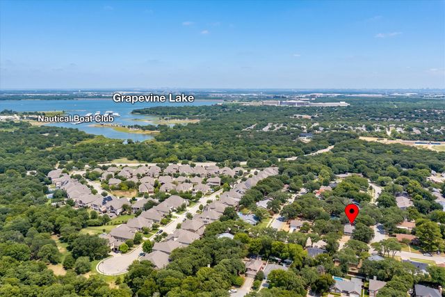 1006 N Lucas Drive, Grapevine, TX 76051