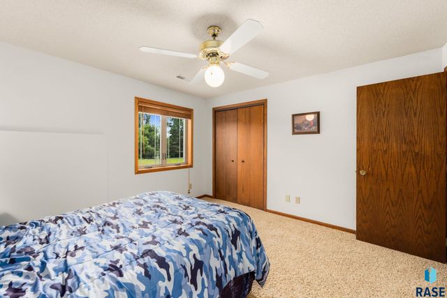 25876 481st Ave Avenue, Brandon, SD 57005