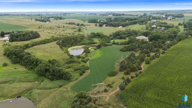25876 481st Ave Avenue, Brandon, SD 57005