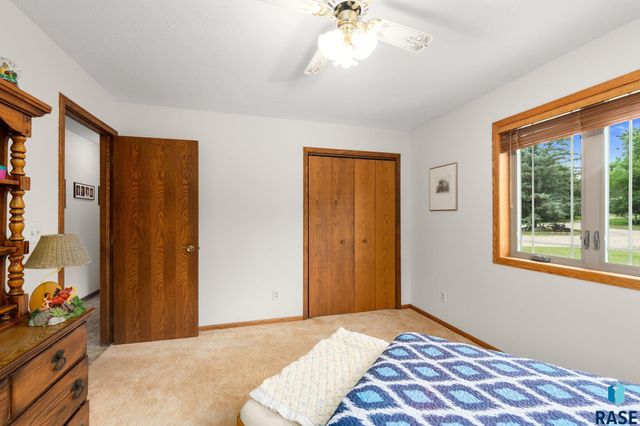 25876 481st Ave Avenue, Brandon, SD 57005
