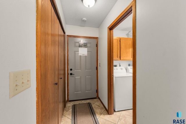 25876 481st Ave Avenue, Brandon, SD 57005