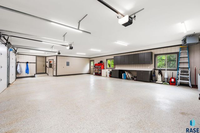 25876 481st Ave Avenue, Brandon, SD 57005