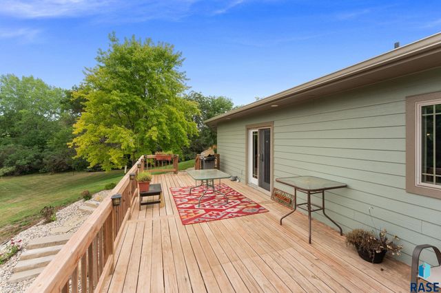 25876 481st Ave Avenue, Brandon, SD 57005