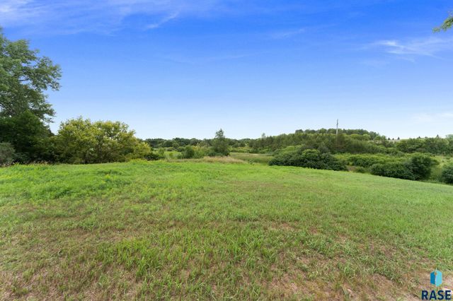 25876 481st Ave Avenue, Brandon, SD 57005