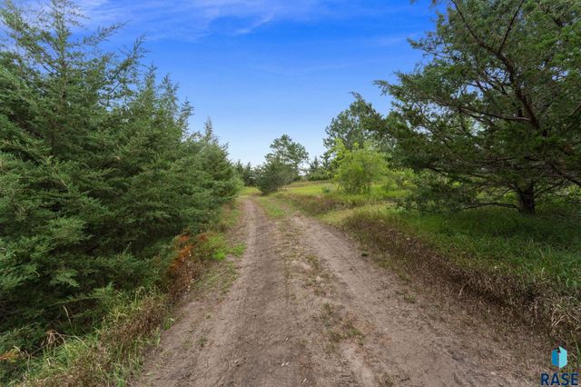 25876 481st Ave Avenue, Brandon, SD 57005