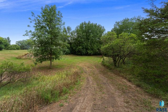 25876 481st Ave Avenue, Brandon, SD 57005