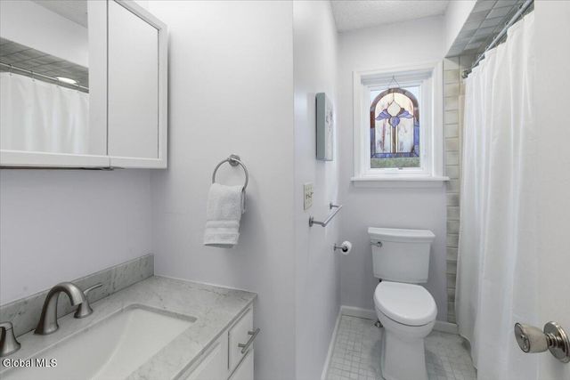 22 Loudonwood East, Colonie, NY 12211