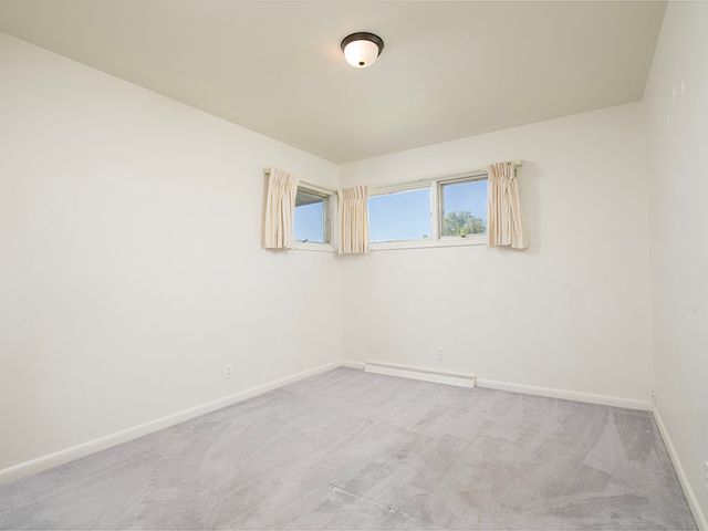 2526 Miles Avenue, Billings, MT 59102