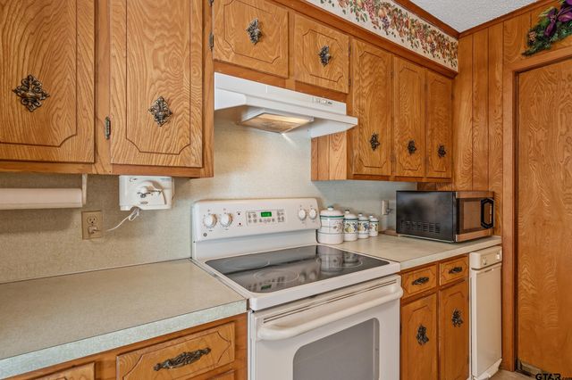 7796 FM 346 E, Whitehouse, TX 75791