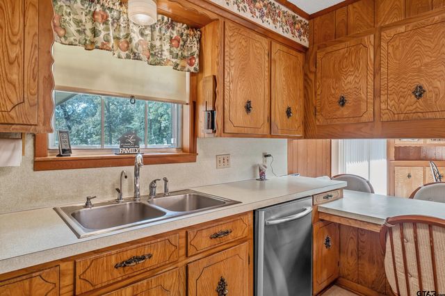 7796 FM 346 E, Whitehouse, TX 75791