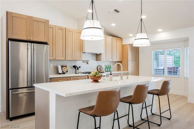 2037 Pinion Springs Drive, Henderson, NV 89074