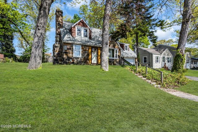 291 18th Avenue, Brick, NJ 08724