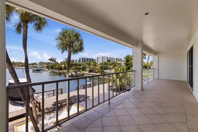 3717 46TH AVENUE S 11, St Petersburg, FL 33711