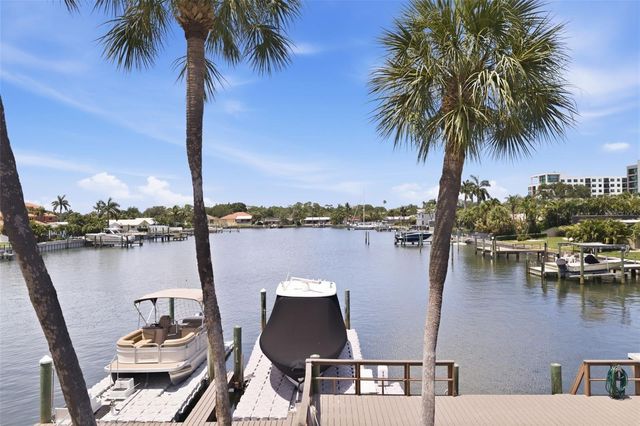 3717 46TH AVENUE S 11, St Petersburg, FL 33711