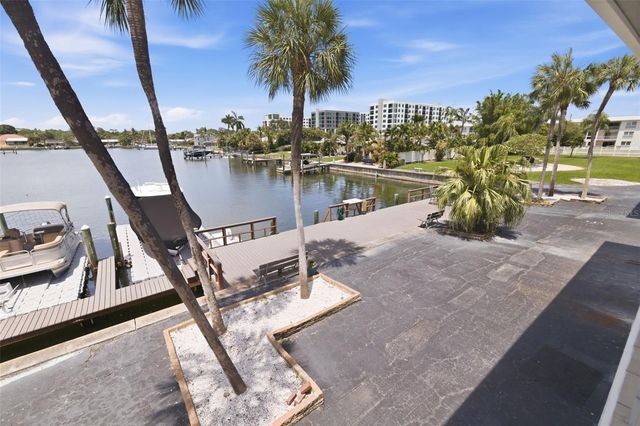 3717 46TH AVENUE S 11, St Petersburg, FL 33711