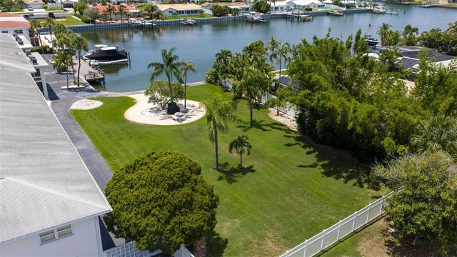 3717 46TH AVENUE S 11, St Petersburg, FL 33711