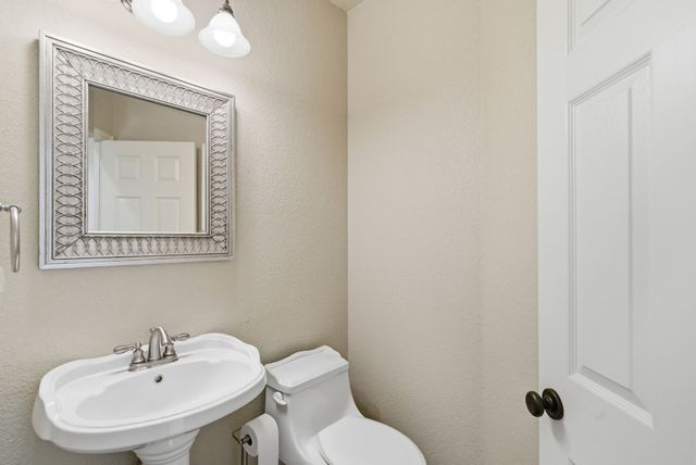 6525 Compass Way, Bluff Dale, TX 76433