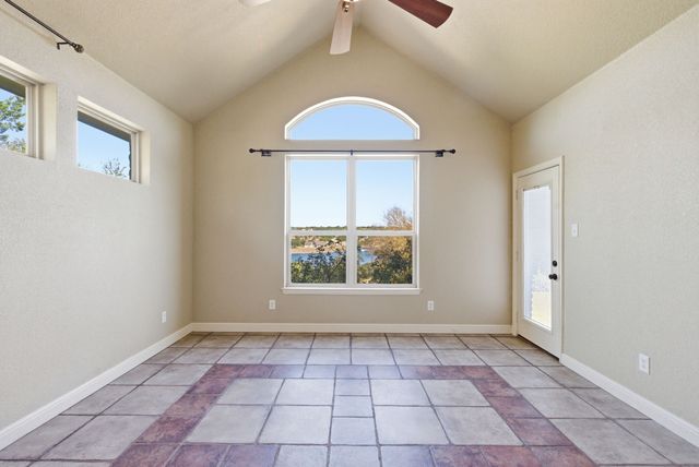 6525 Compass Way, Bluff Dale, TX 76433