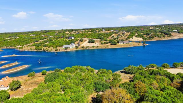 6525 Compass Way, Bluff Dale, TX 76433