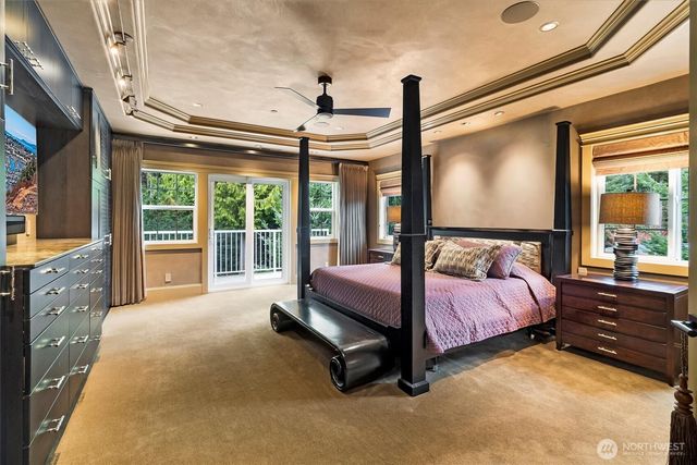 2305 Sundown Court, Anacortes, WA 98221