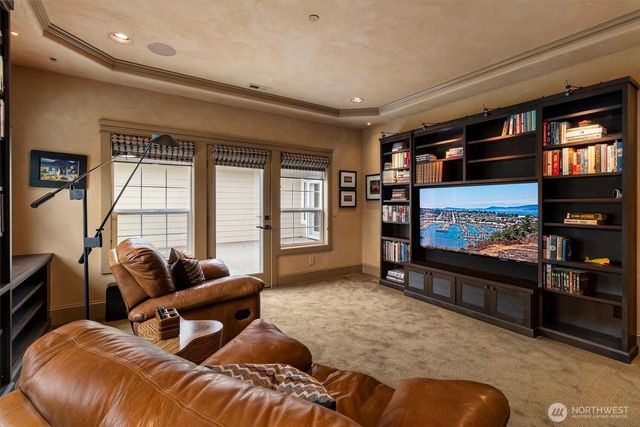 2305 Sundown Court, Anacortes, WA 98221