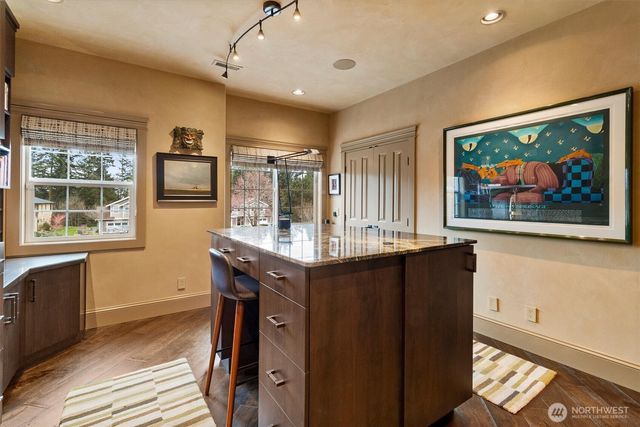 2305 Sundown Court, Anacortes, WA 98221