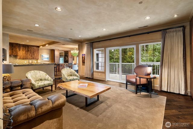 2305 Sundown Court, Anacortes, WA 98221