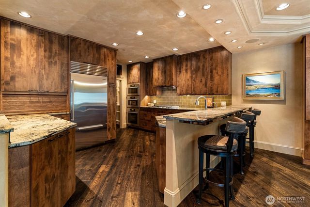 2305 Sundown Court, Anacortes, WA 98221