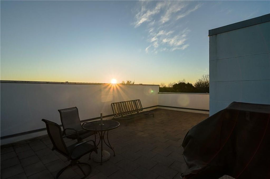 4801 S Congress Ave P5, Austin, TX 78745