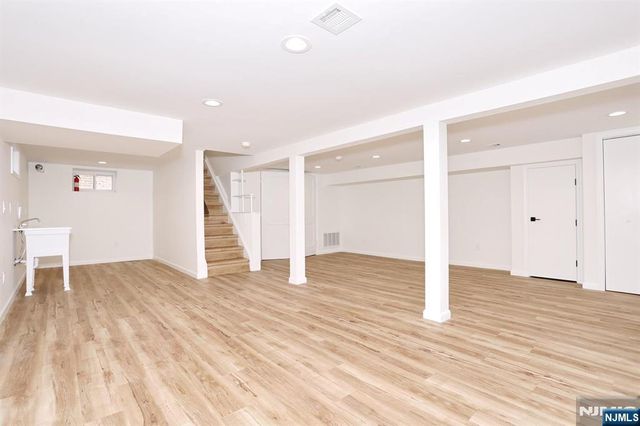 120 E 54th Street, Elmwood Park, NJ 07407