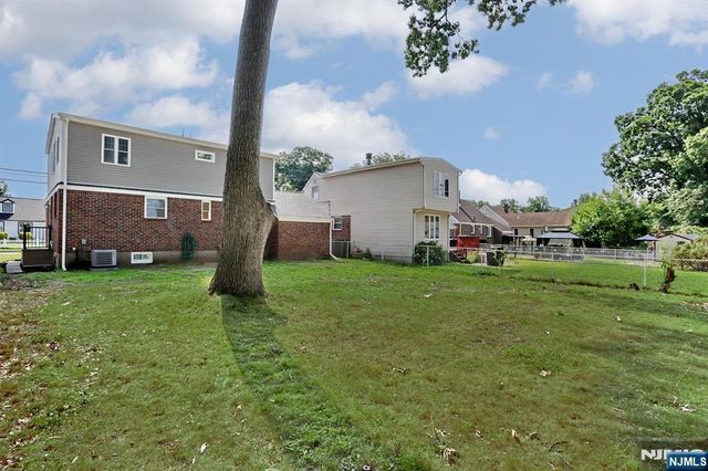 120 E 54th Street, Elmwood Park, NJ 07407