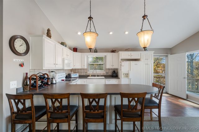 449700 E 355 Road, Ketchum, OK 74349