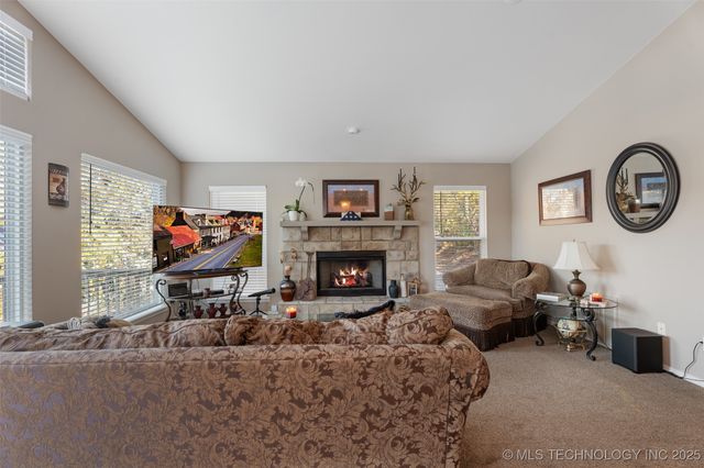 449700 E 355 Road, Ketchum, OK 74349