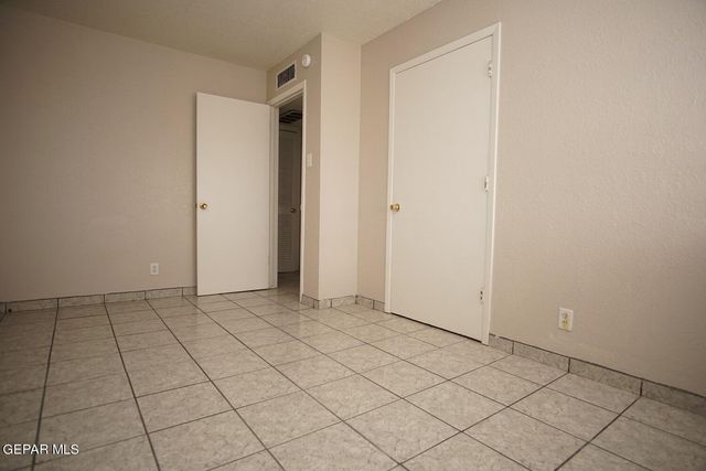 4700 MAXWELL Avenue 40, El Paso, TX 79904