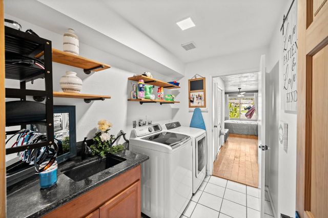 1104 Reef Ct, Roseville, CA 95661