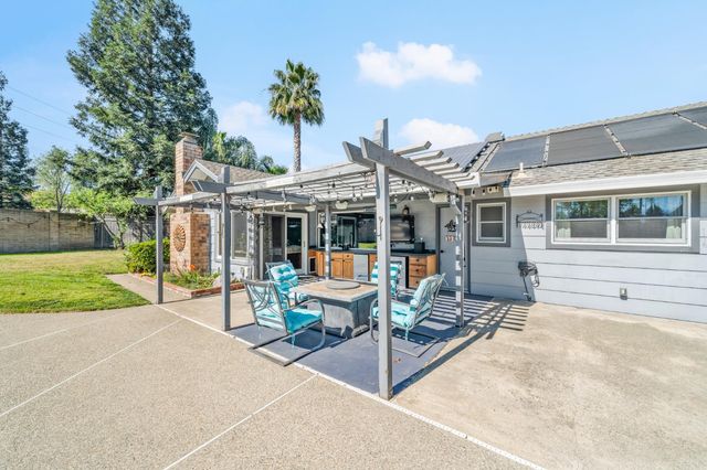 1104 Reef Ct, Roseville, CA 95661