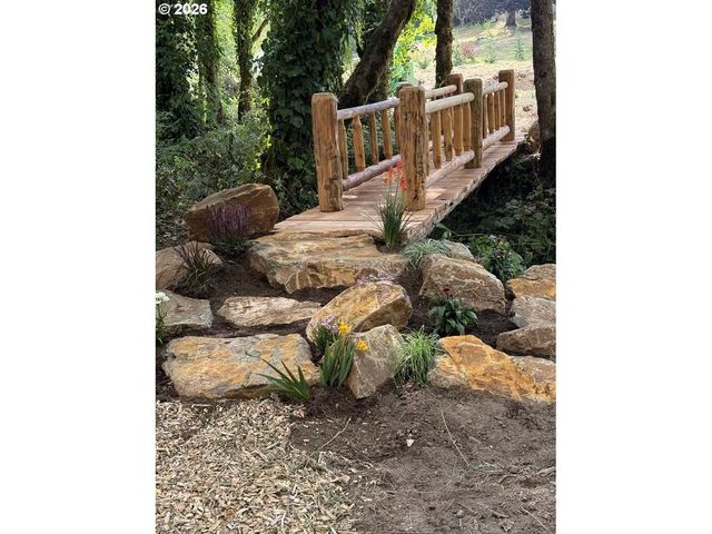 0 Adjacent Oak Grove Dr Nw, Albany, OR 97321