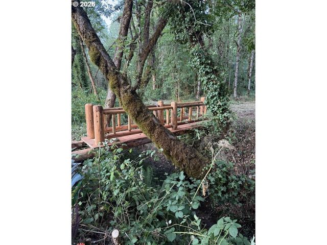 0 Adjacent Oak Grove Dr Nw, Albany, OR 97321