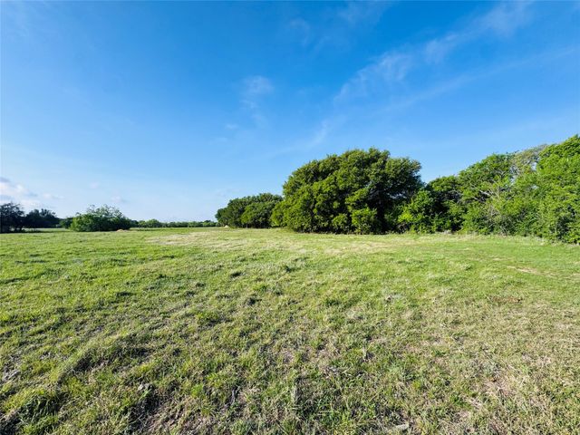 1015 County Road 134, Stephenville, TX 76401